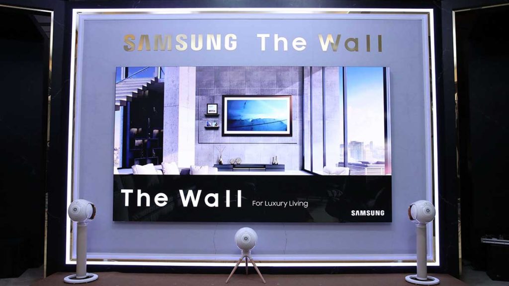 The-Wall-Luxury-1