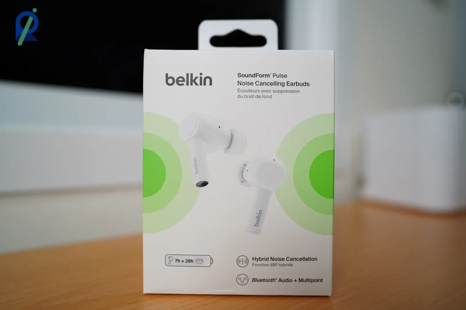 Belkin SoundForm Pulse Noise Cancelling Earbuds